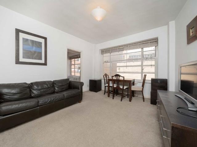 Apartment for rent in Westminster, Victoria