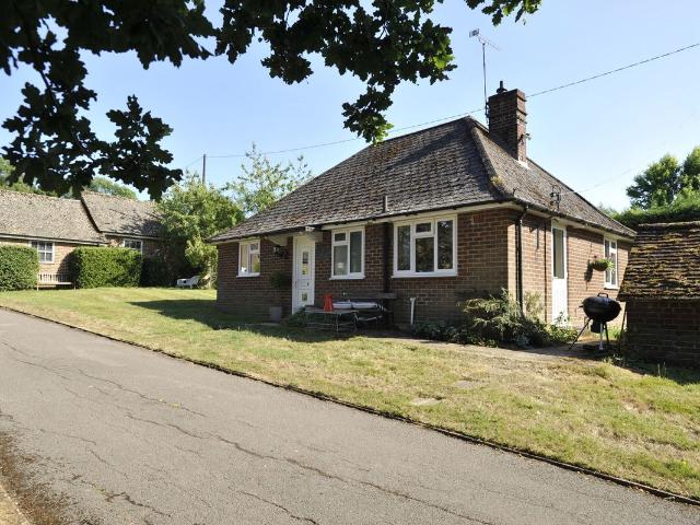 House for rent in Fole, Surrey