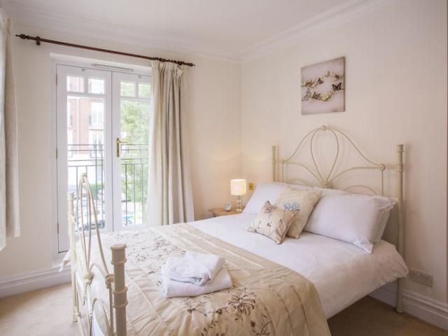 Apartment for rent in Battersea, Greater London