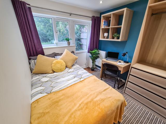 House for rent in East Bank, Norfolk