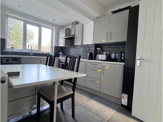 Room for rent in Attenborough, East Midlands