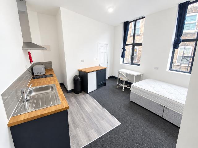 Studio for rent in Hyson Green, City of Nottingham