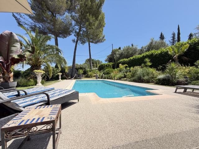 Villa vente à Grasse, Peymeinade