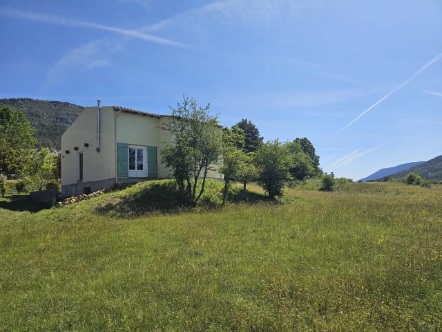 Maison vente à Castellane, Peyroules