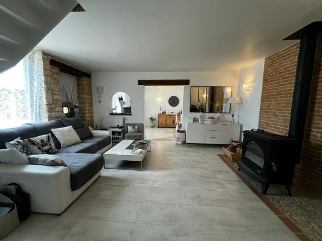 Maison vente à France métropolitaine, Pezuls