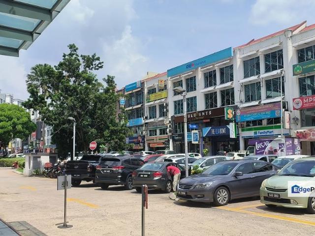 Shop for rent in Petaling, Subang Jaya