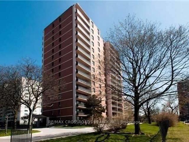 Condo for sale in Toronto, Golden Horseshoe