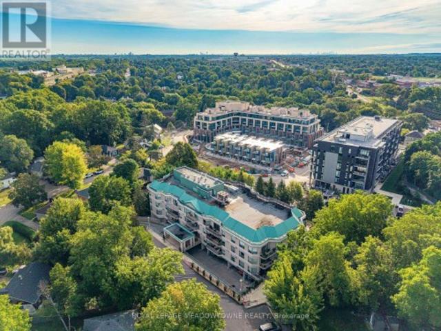 Condo for sale in Georgetown, Ontario