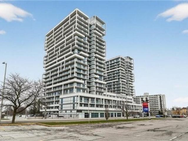 Condo for sale in Oakville, Ontario