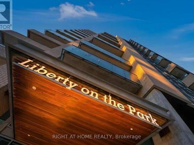 Condo for sale in Woburn, Ontario