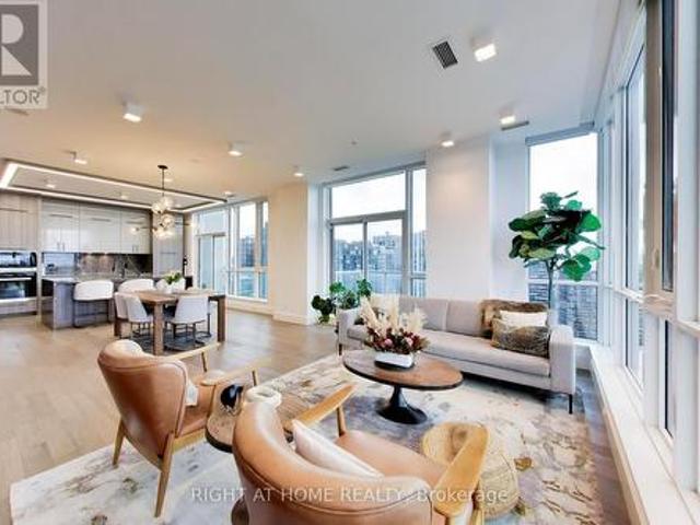 Condo for sale in Spadina—Fort York, Toronto
