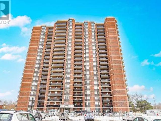 Condo for sale in Woburn, Ontario
