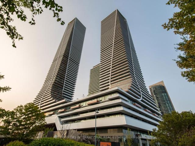 Condo for sale in Toronto, Golden Horseshoe