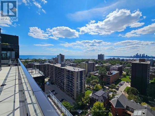 Condo for sale in Woburn, Ontario
