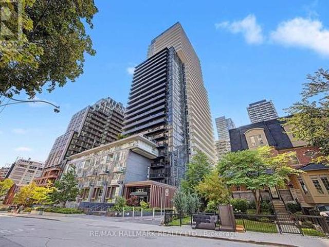 Condo for sale in Woburn, Ontario
