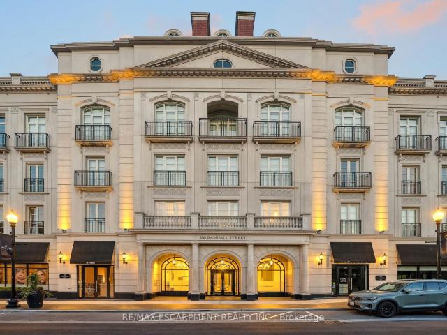 Condo for sale in Oakville, Ontario