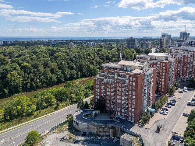 Condo for sale in Oakville, Ontario