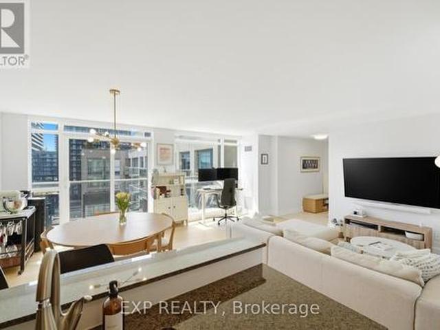 Condo for sale in Woburn, Ontario