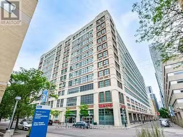 Condo for sale in Woburn, Ontario