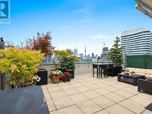 Condo for sale in Woburn, Ontario