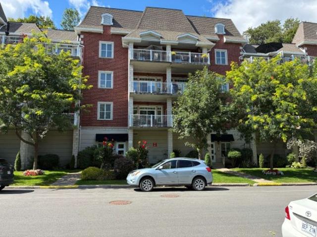 Condo for sale in Saint-vincent-de-paul, Quebec