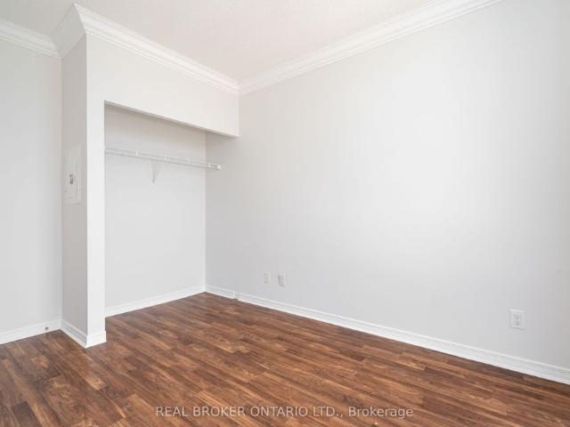 House for rent in Etobicoke—Lakeshore, Toronto
