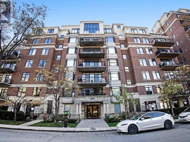 Condo for sale in Somerset, Ottawa