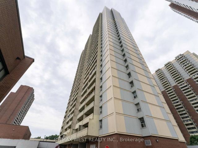 Condo for sale in Toronto, Golden Horseshoe