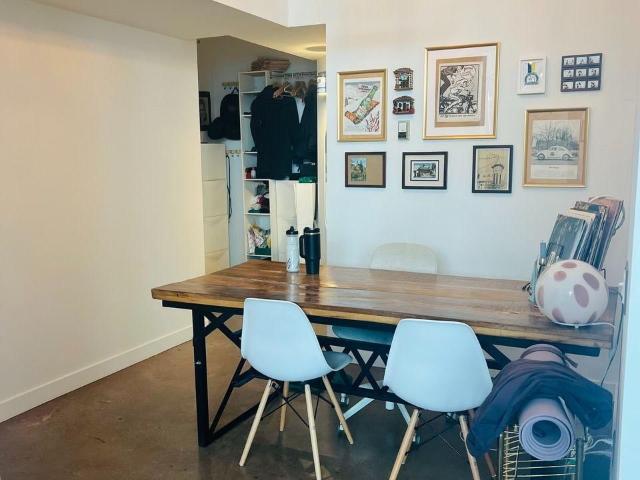 Condo for rent in Toronto Centre, Toronto