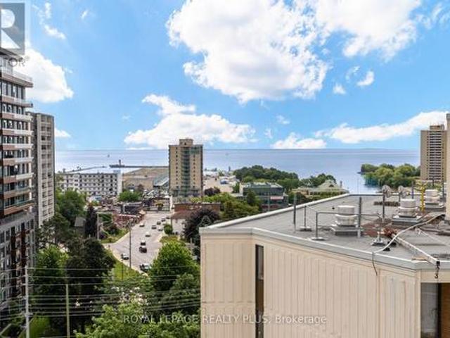 Condo for sale in Mississauga, Ontario