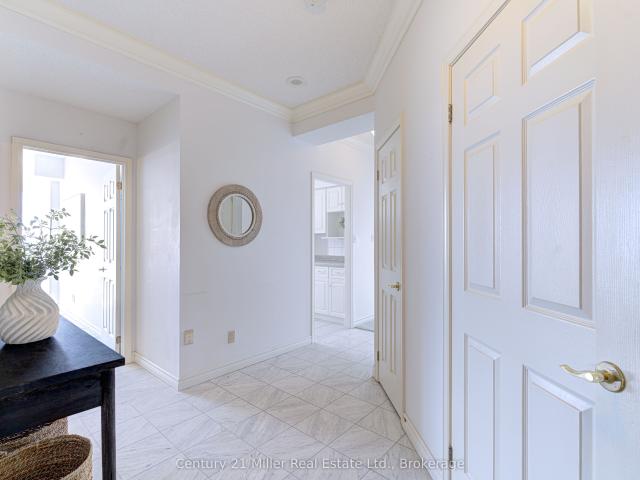 Condo for sale in Ancaster, Ontario