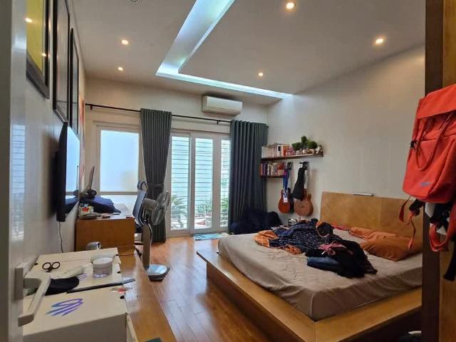 Nhà bán tại Hoàn Kiếm, Hà Nội