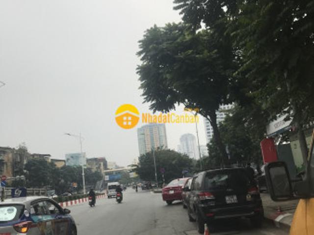 Nhà mặt phố bán