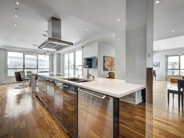 Condo for sale in Ville-Marie, Montréal
