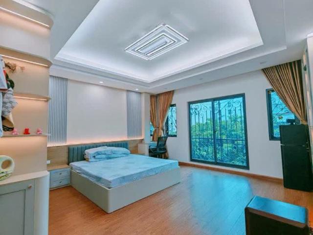 Nhà bán tại Hoàn Kiếm, Hà Nội