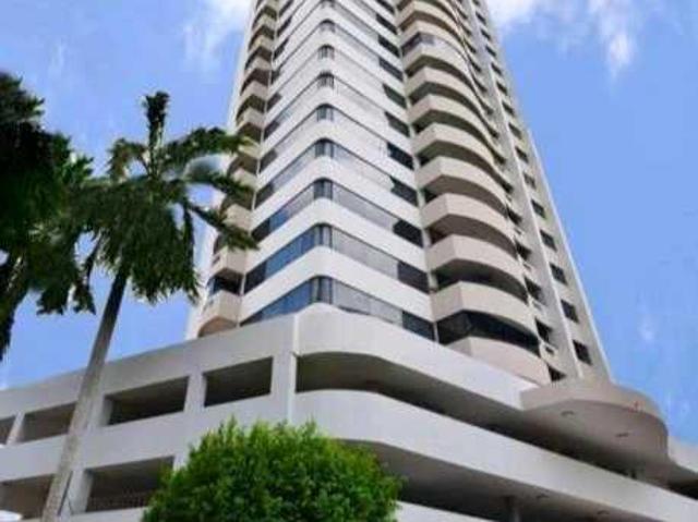 PH Elite: Lujoso y Hermoso Apartamento en la Cresta
