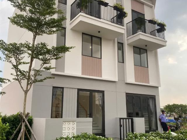 Nhà mặt phố bán tại Gia Lai