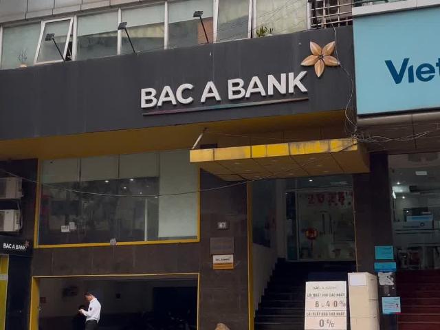 Nhà mặt phố bán tại Hoàn Kiếm, Hà Nội