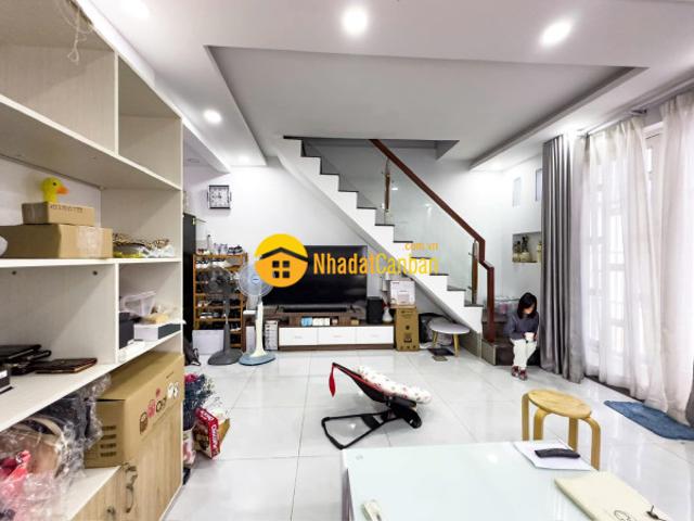 Nhà mặt phố bán