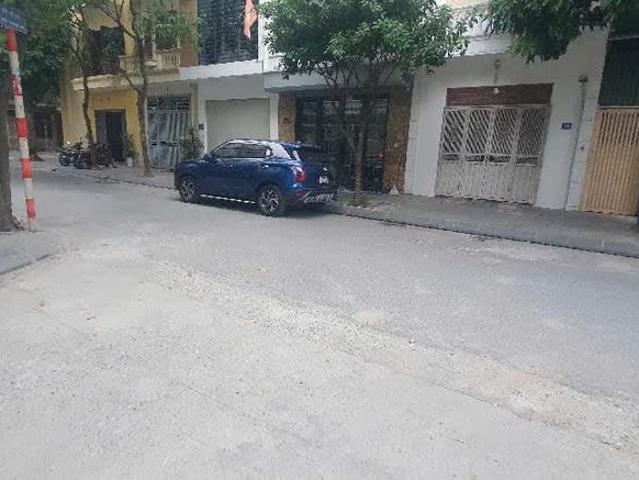 Nhà mặt phố bán tại Hoàn Kiếm, Hà Nội