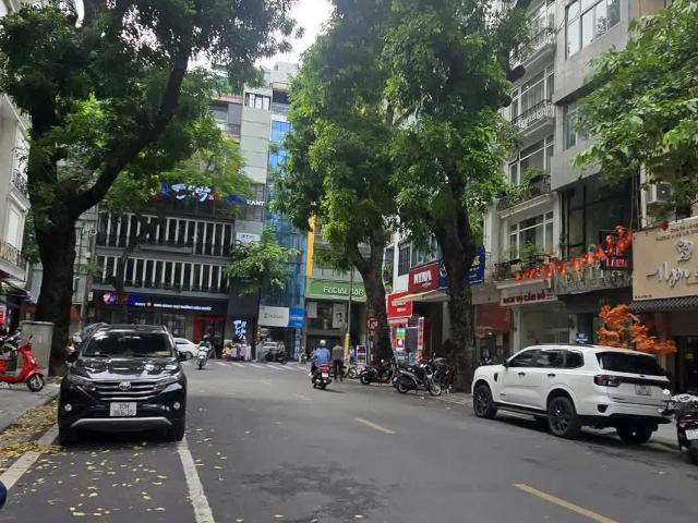 Nhà mặt phố bán tại Hoàn Kiếm, Hà Nội
