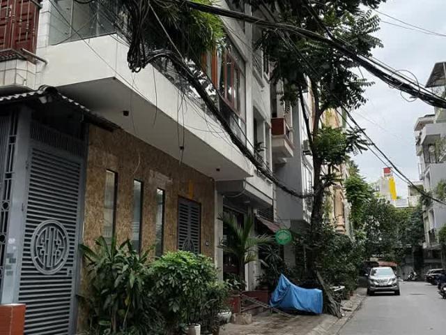 Nhà bán tại Hoàn Kiếm, Hà Nội