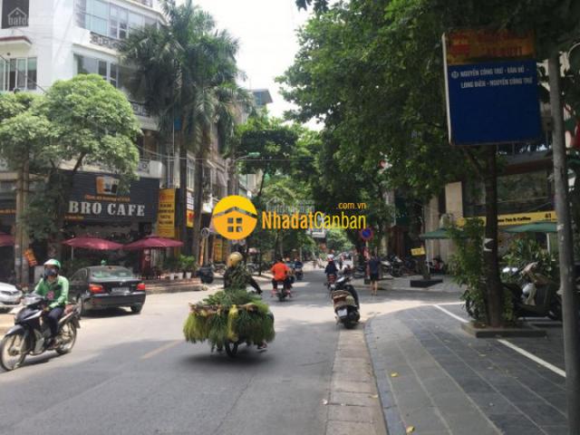 Nhà mặt phố bán
