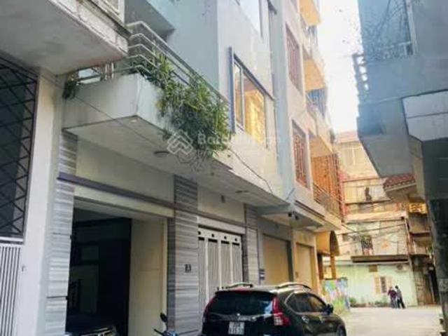 Nhà mặt phố bán tại Hoàn Kiếm, Hà Nội