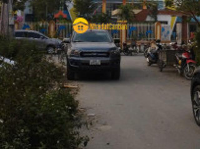 Mặt bằng bán