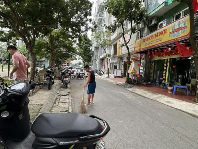 Nhà mặt phố bán tại Hoàn Kiếm, Hà Nội