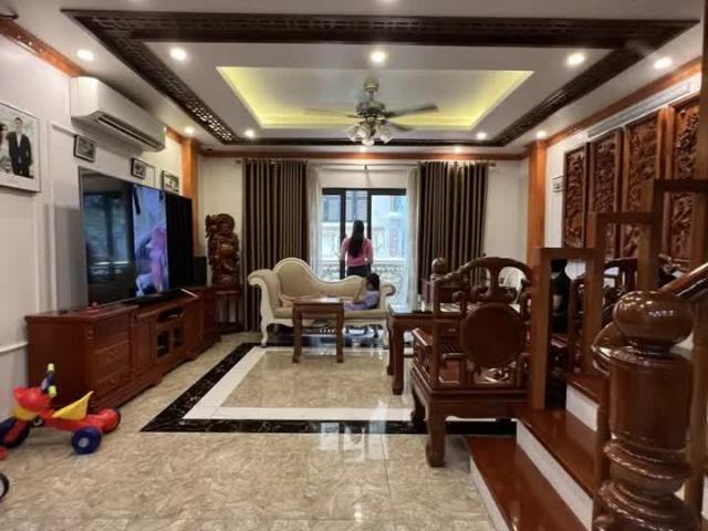 Nhà mặt phố bán tại Hoàn Kiếm, Hà Nội