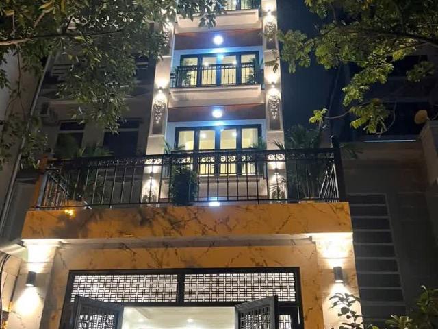 Nhà bán tại Hoàn Kiếm, Hà Nội