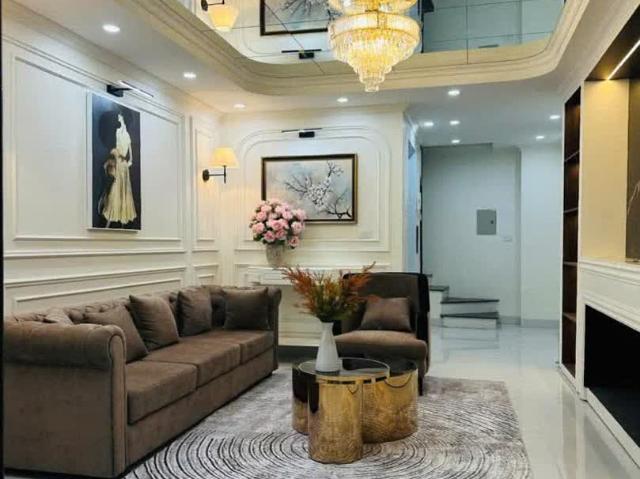 Nhà bán tại Hoàn Kiếm, Hà Nội