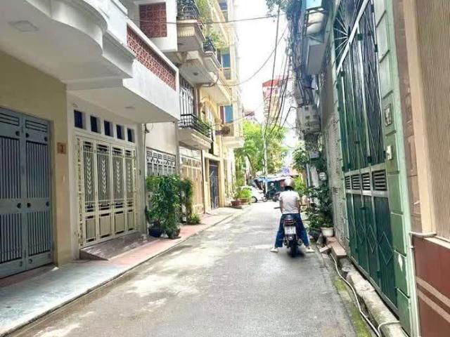 Nhà bán tại Hoàn Kiếm, Hà Nội